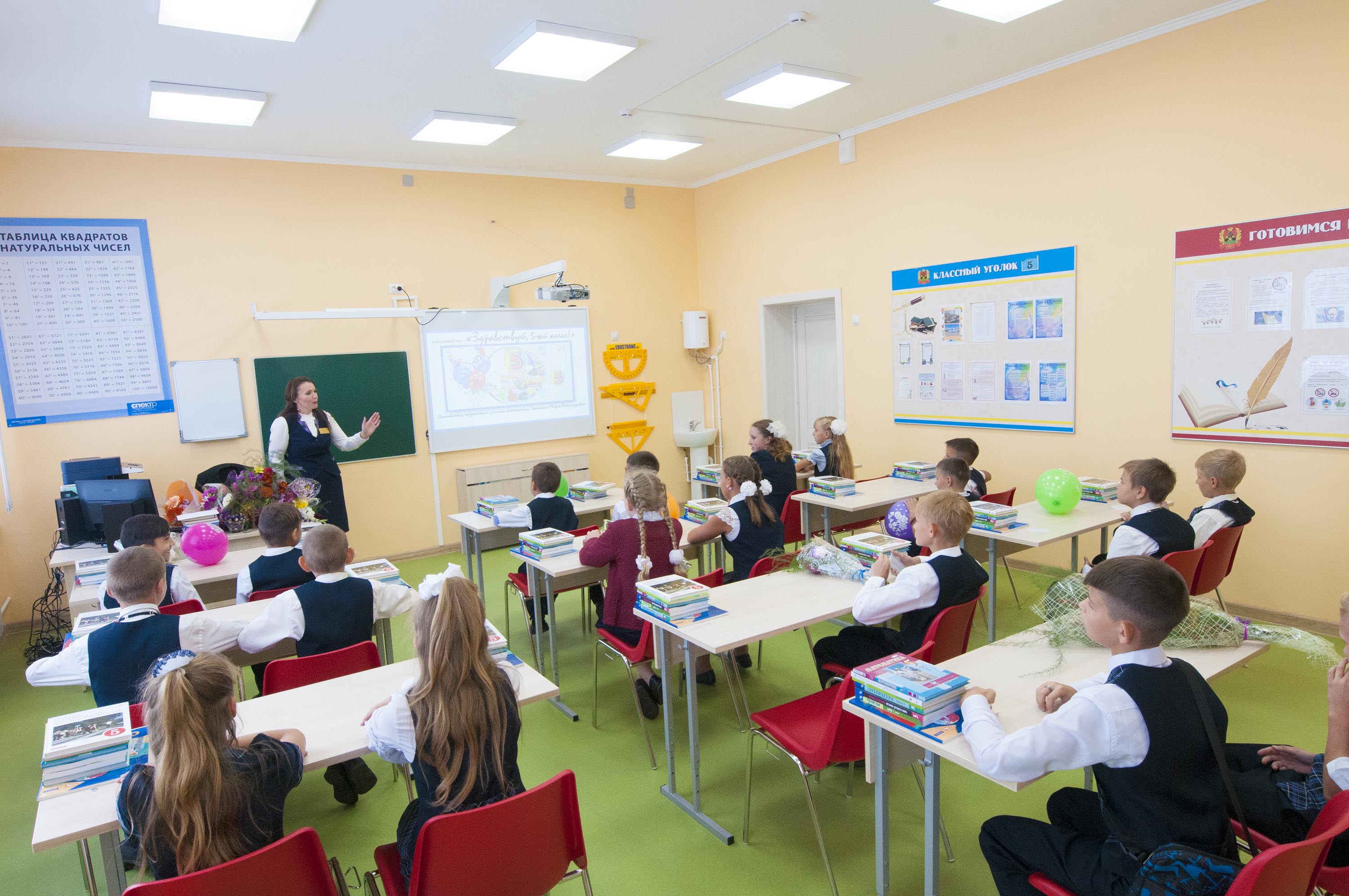 Подача документов на зачисление в школы Кузбасса стартует 1 апреля