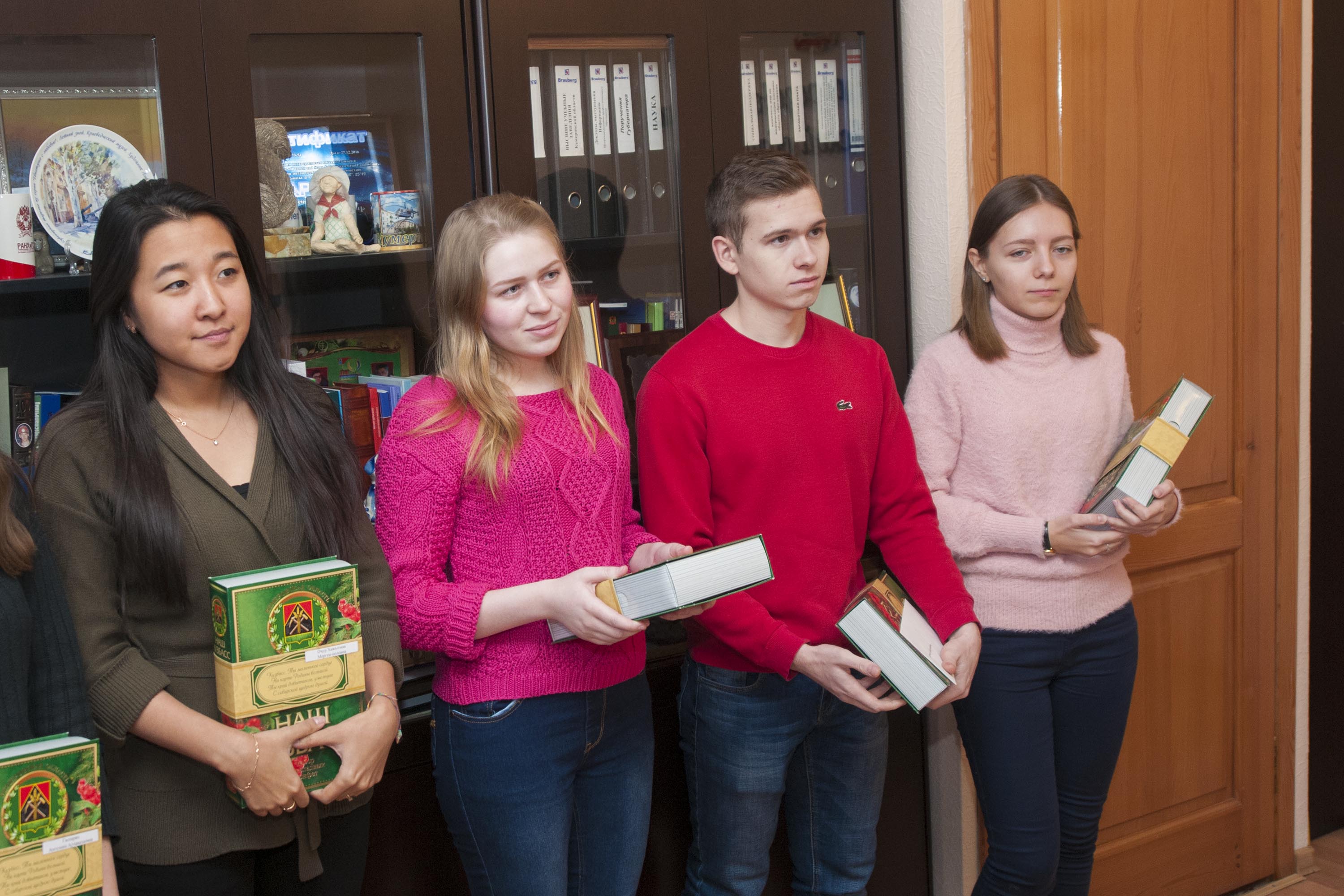 Студенты кемеровских вузов получили компенсации части расходов по найму жилого помещения