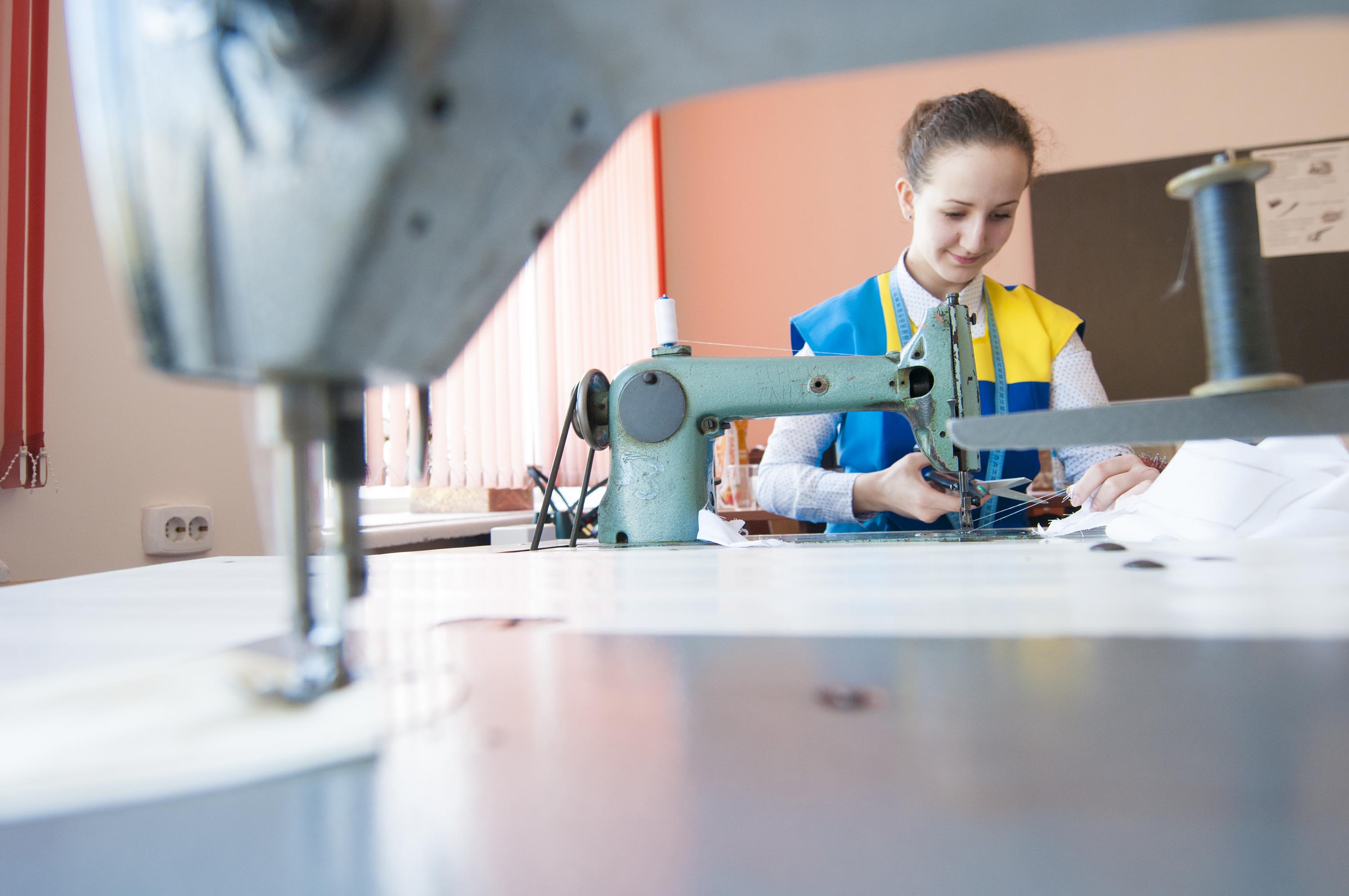 21 марта в г. Новокузнецке студенты-конструкторы швейных изделий приняли участие в областном конкурсе по укрупненной группе специальностей «Технологии легкой промышленности»