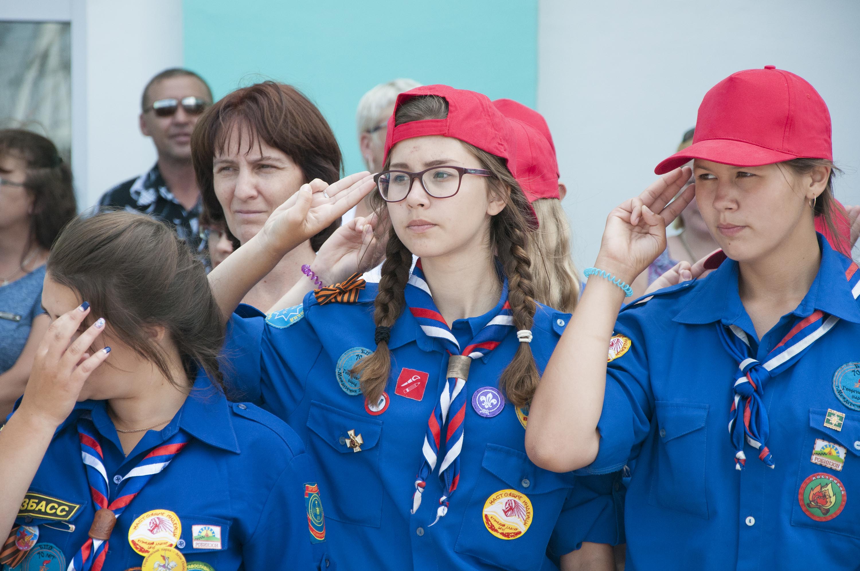 Отправление на отдых группы школьников - в рамках губернаторской программы «Дети Кузбасса в Москве»
