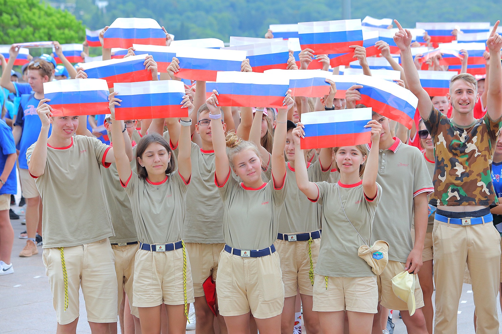 В День Государственного флага активисты РДШ проводят творческие, образовательные и спортивные мероприятия
