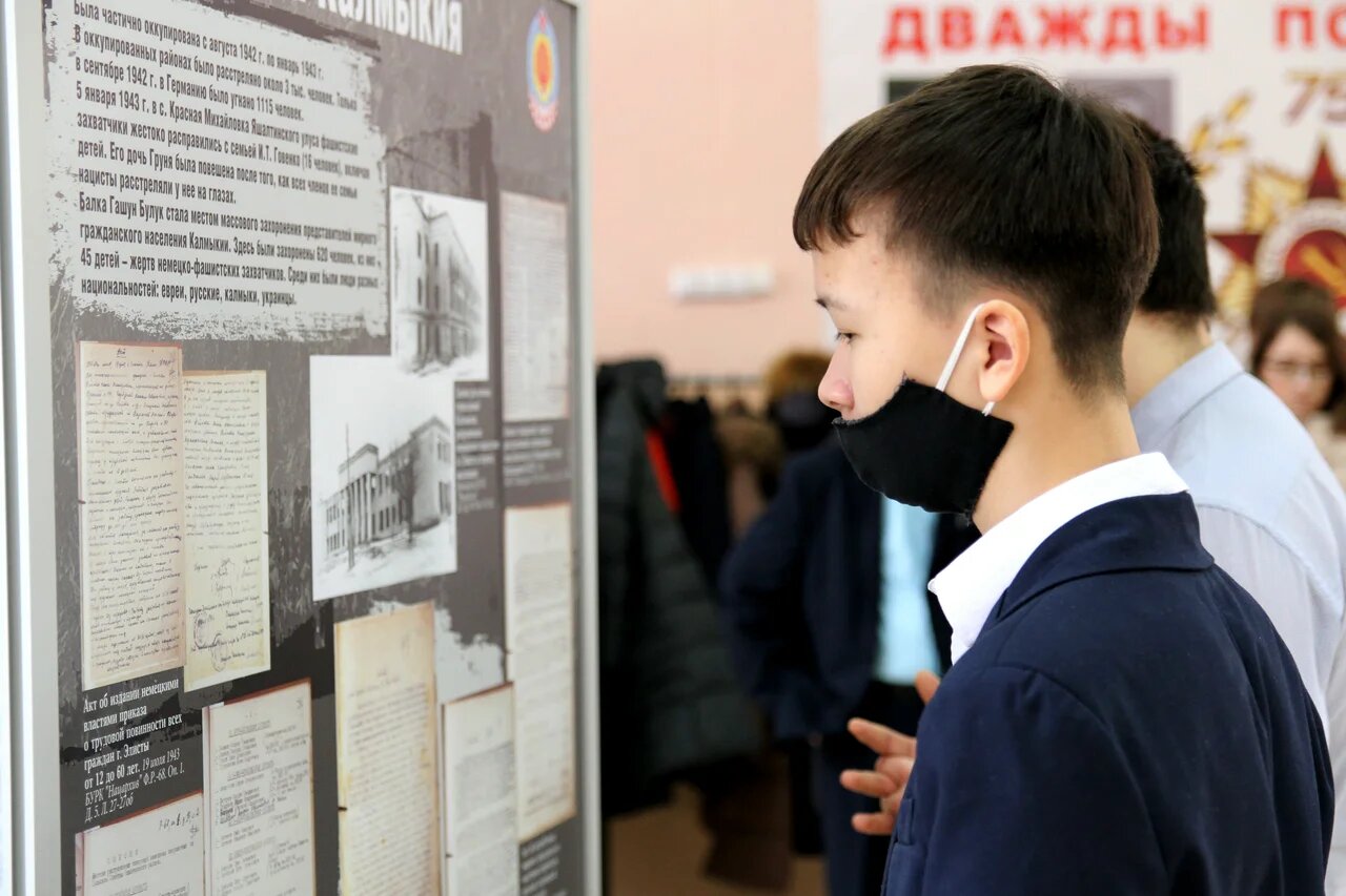 В Кузбассе открылась выставка архивных документов Великой Отечественной войны в рамках федерального проекта «Без срока давности»