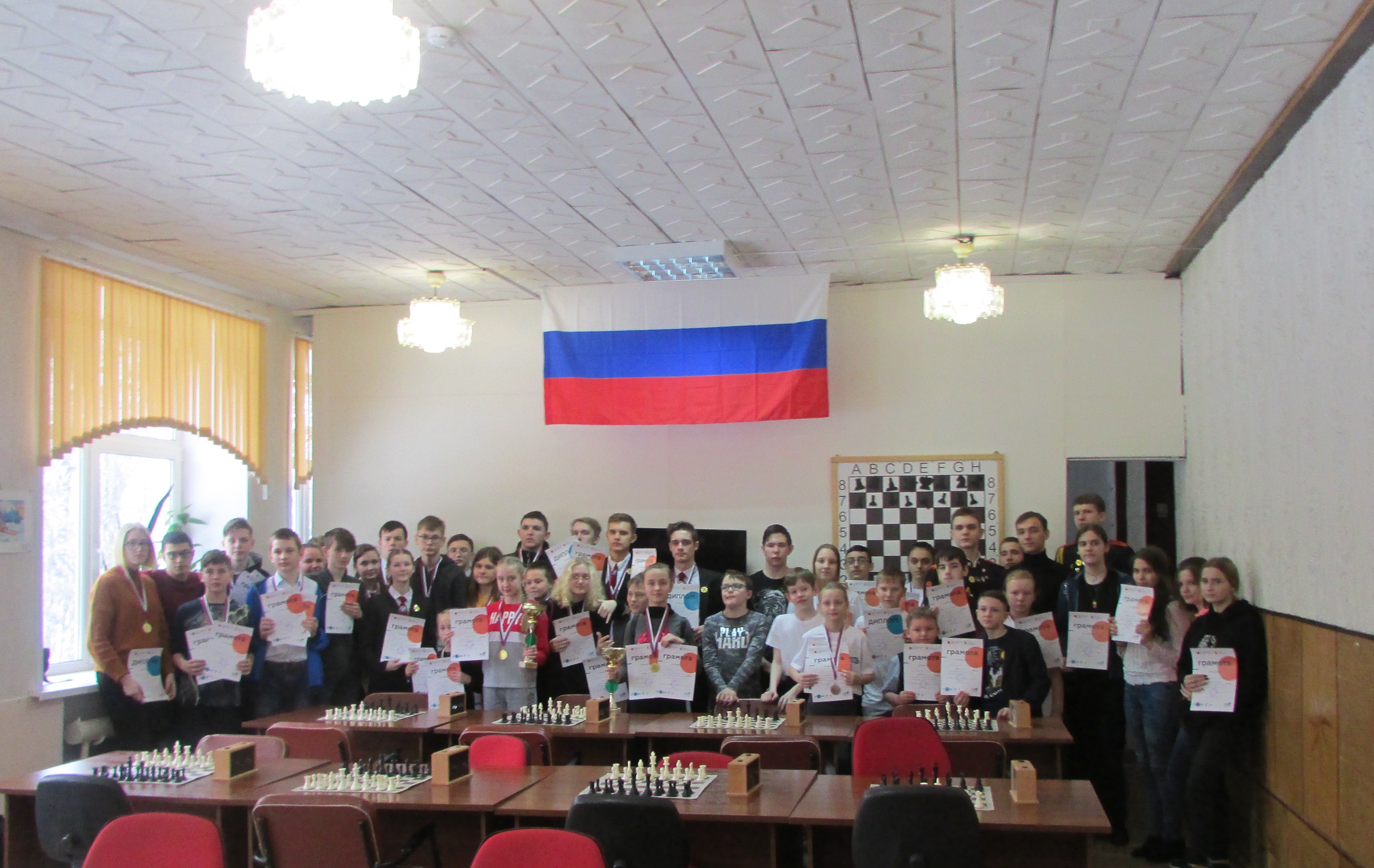 Юные кемеровчане стали победителями областных соревнований по шахматам среди юношей и девушек до 18 лет
