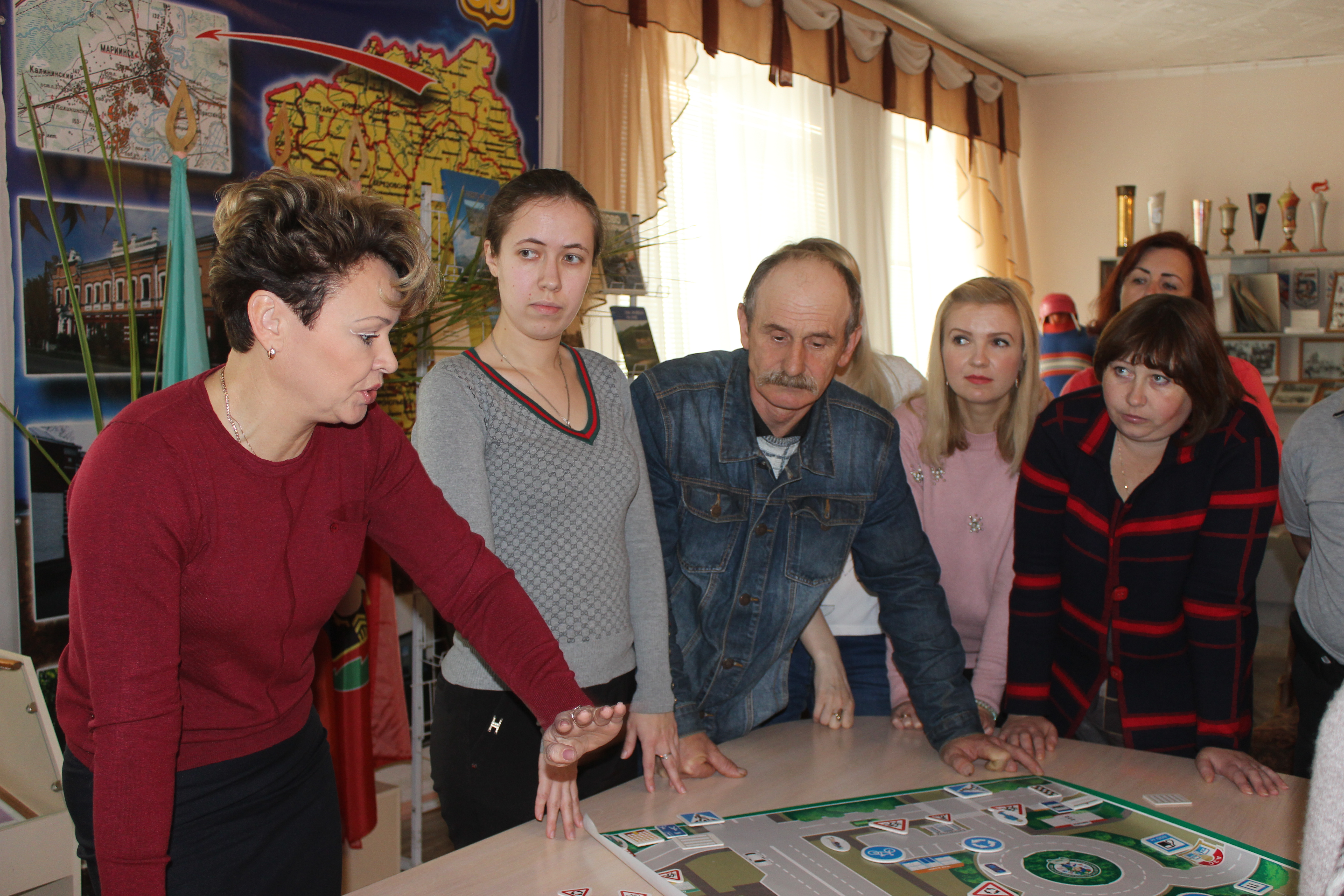 В г.Мариинске для педагогических работников состоялся семинар-практикум по вопросам безопасности дорожного движения 