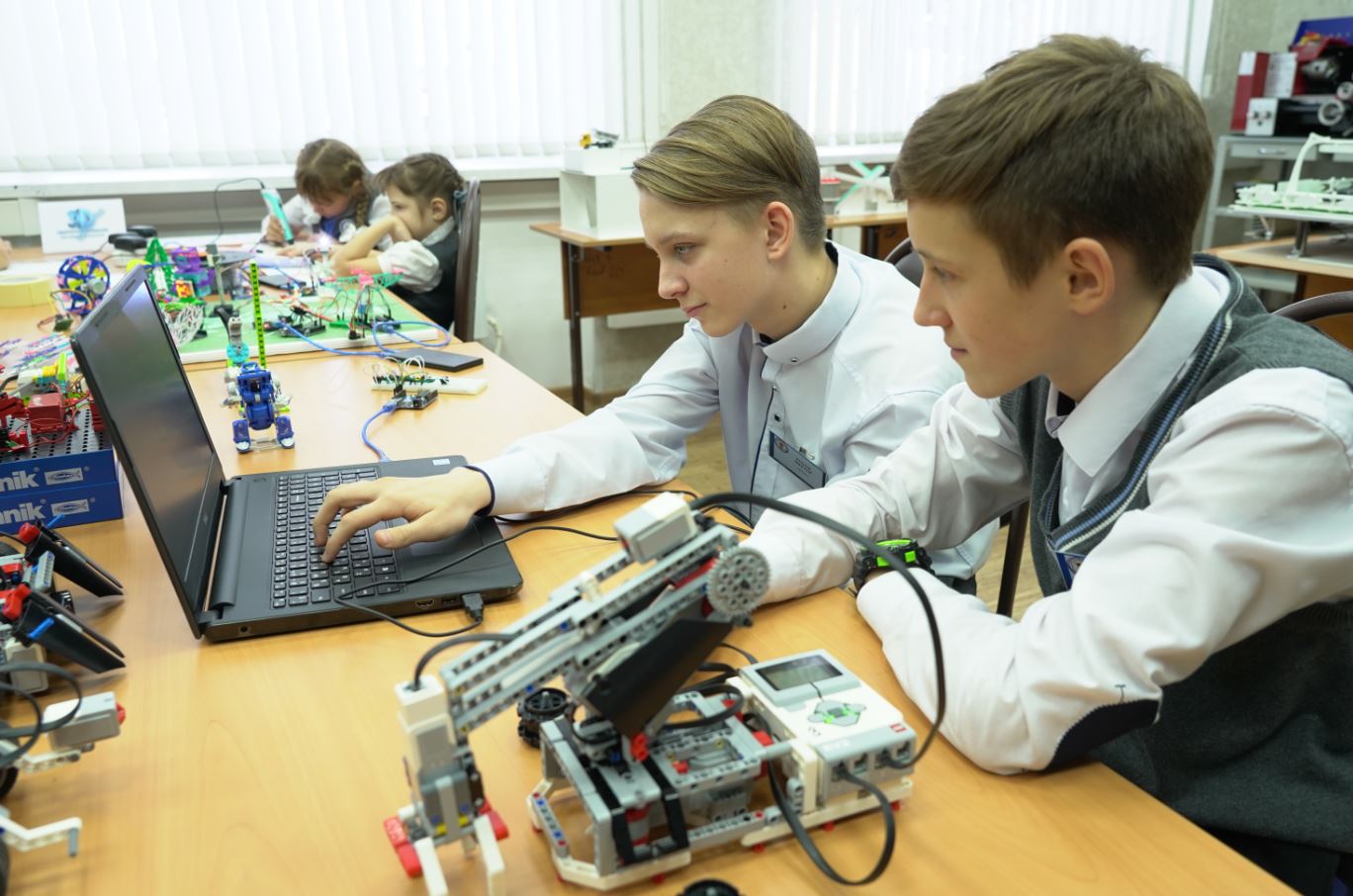 В гимназии № 6 города Междуреченска открылась лаборатория в рамках нацпроекта «Образование»