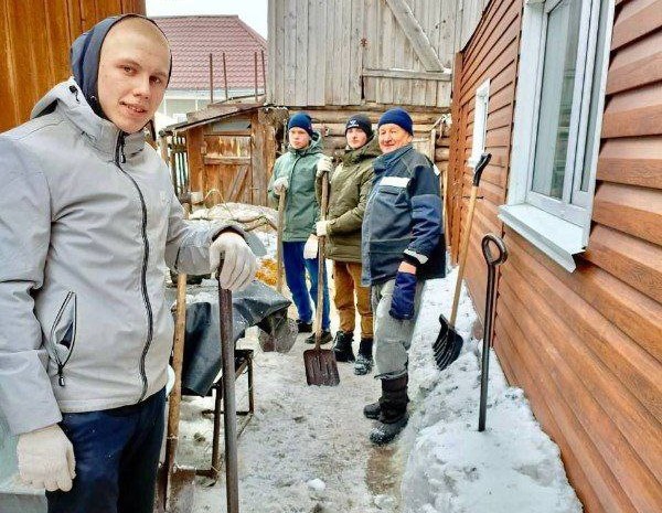  Кузбасские студенты заботятся о семьях мобилизованных земляков