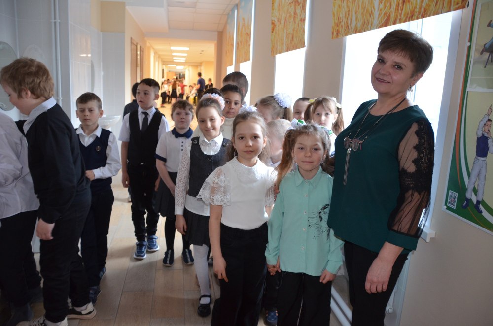 В Кузбассе после капремонта открылась современная школа с аграрным уклоном