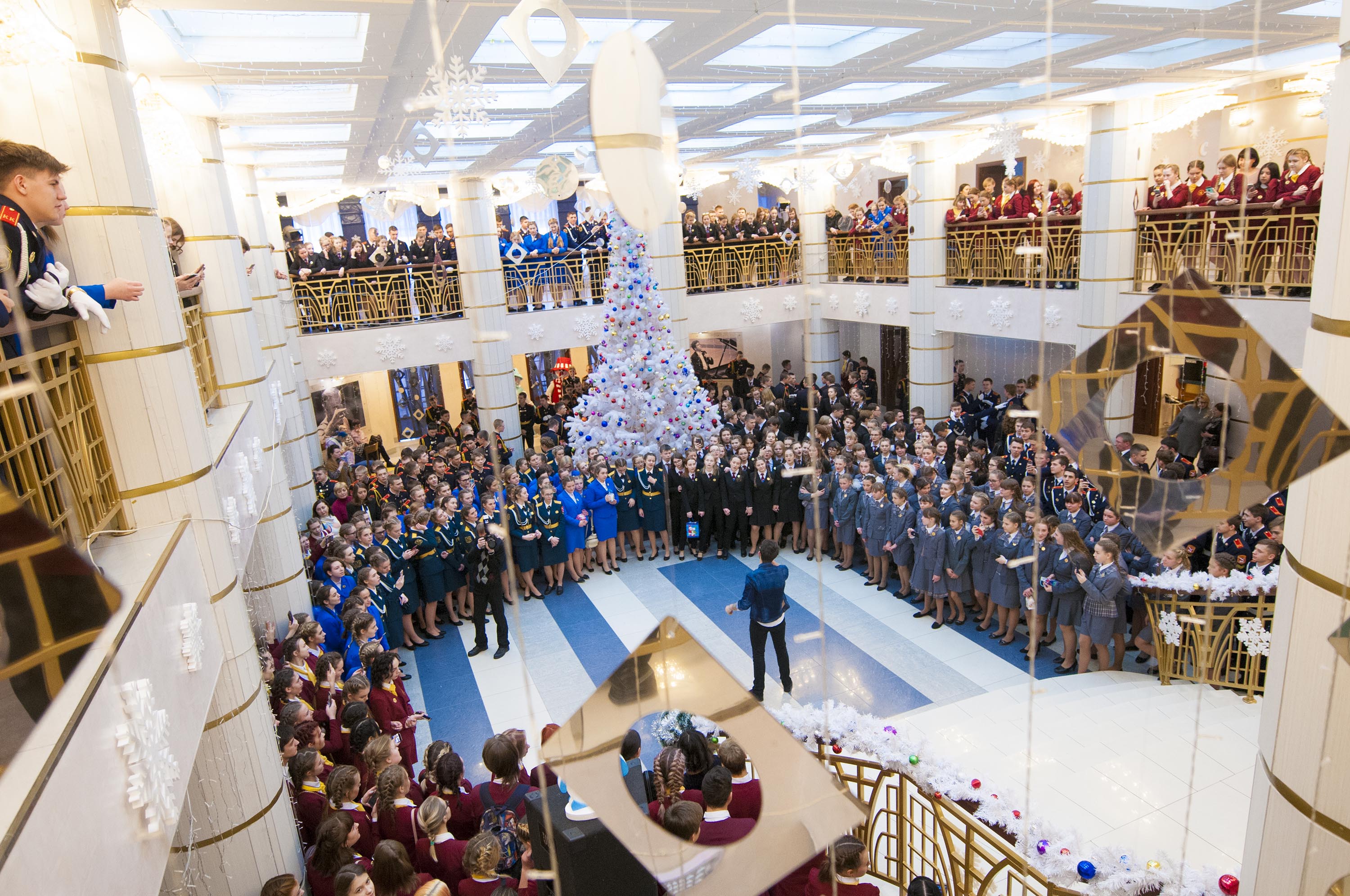 24 декабря в городе Кемерово состоялась новогодняя елка для воспитанников губернаторских образовательных учреждений