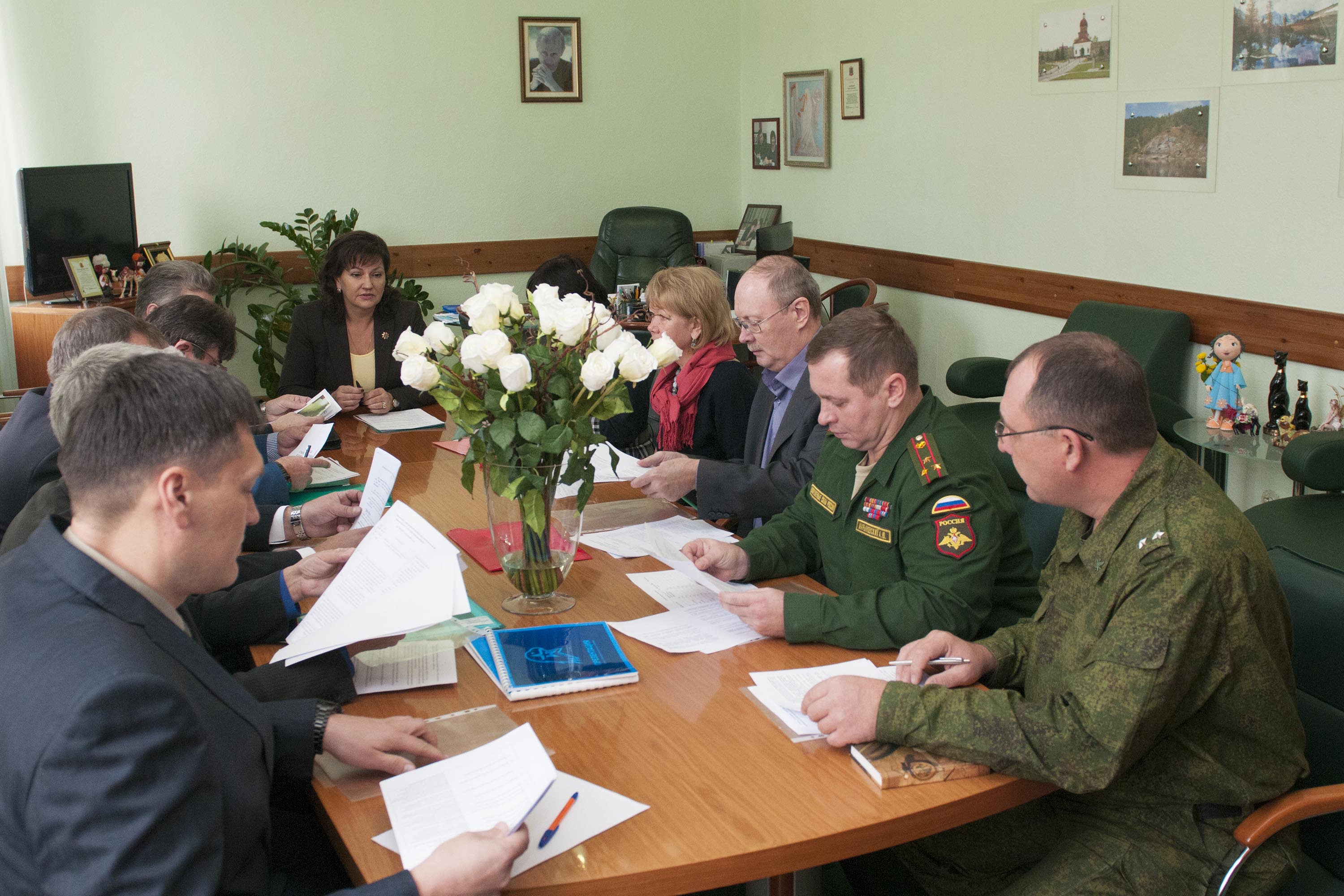 26 октября в Администрации Кемеровской области состоялось рабочее совещание по определению дальнейших перспектив развития военно-патриотического движения «Юнармия» в Кузбассе