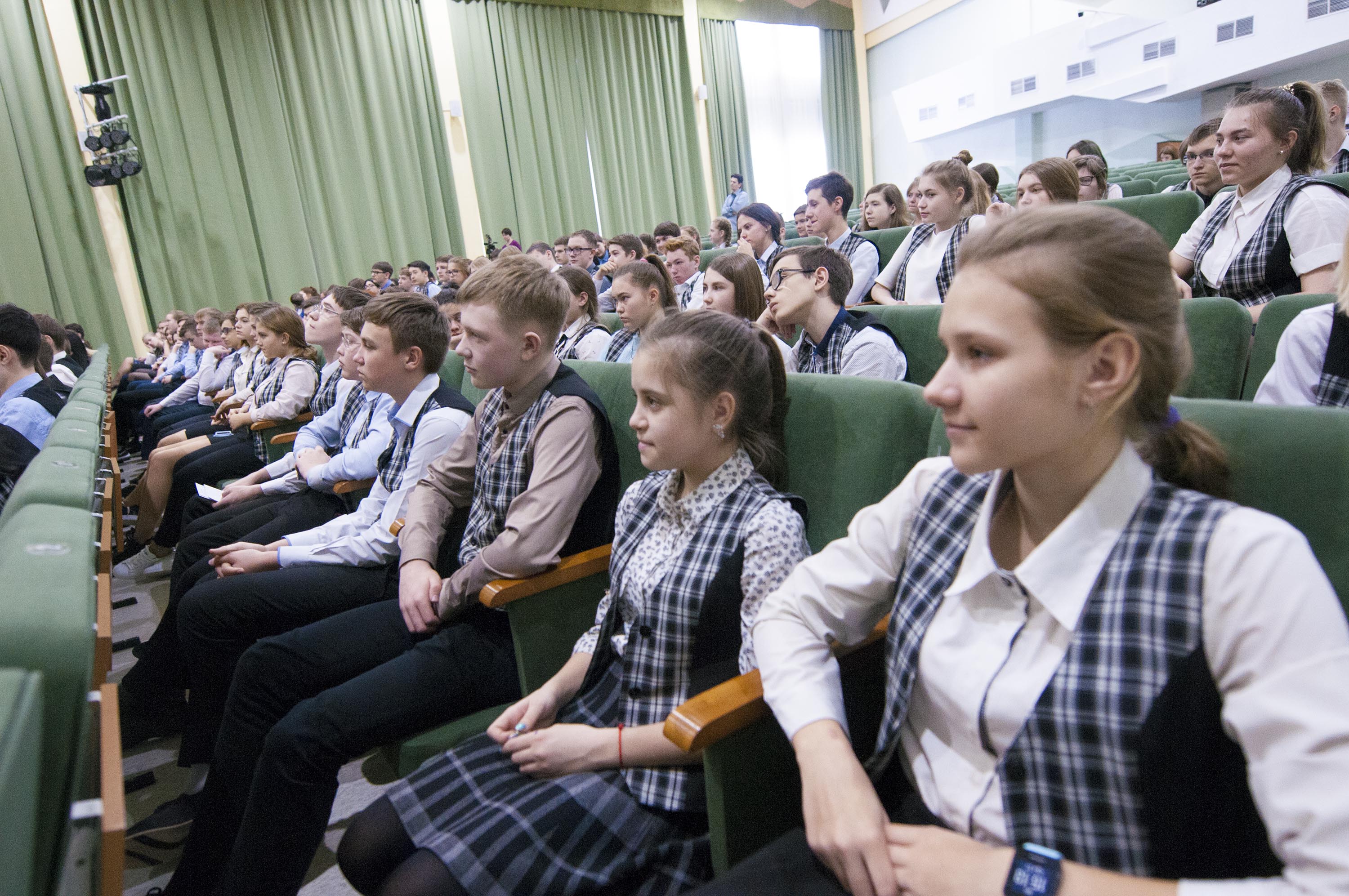 "Урок цифры" в школе № 14 города Кемерово