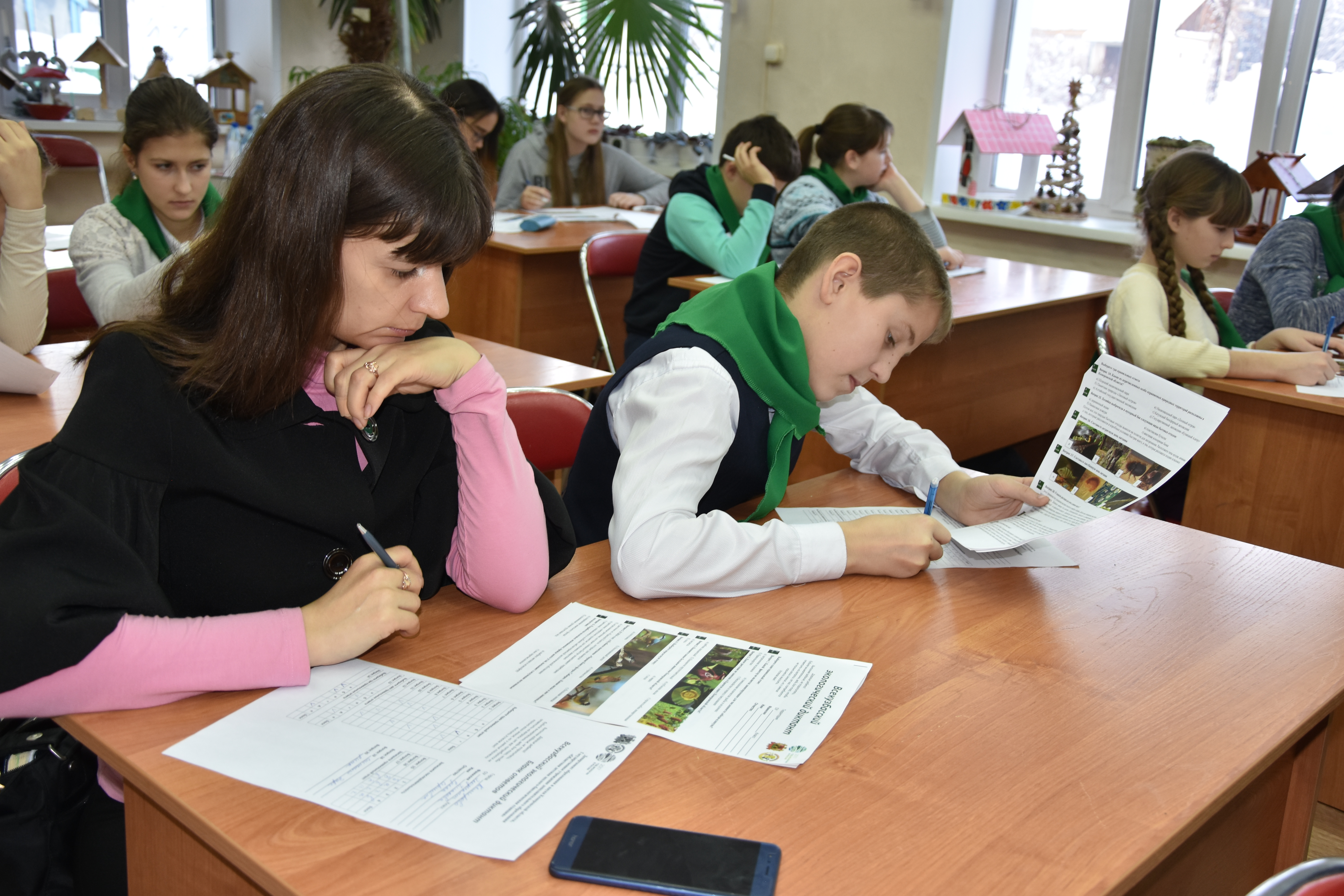 15 декабря в образовательных организациях Кемеровской области состоялся Всекузбасский экологический диктант, посвященный Году экологии и особо охраняемых природных территорий в России