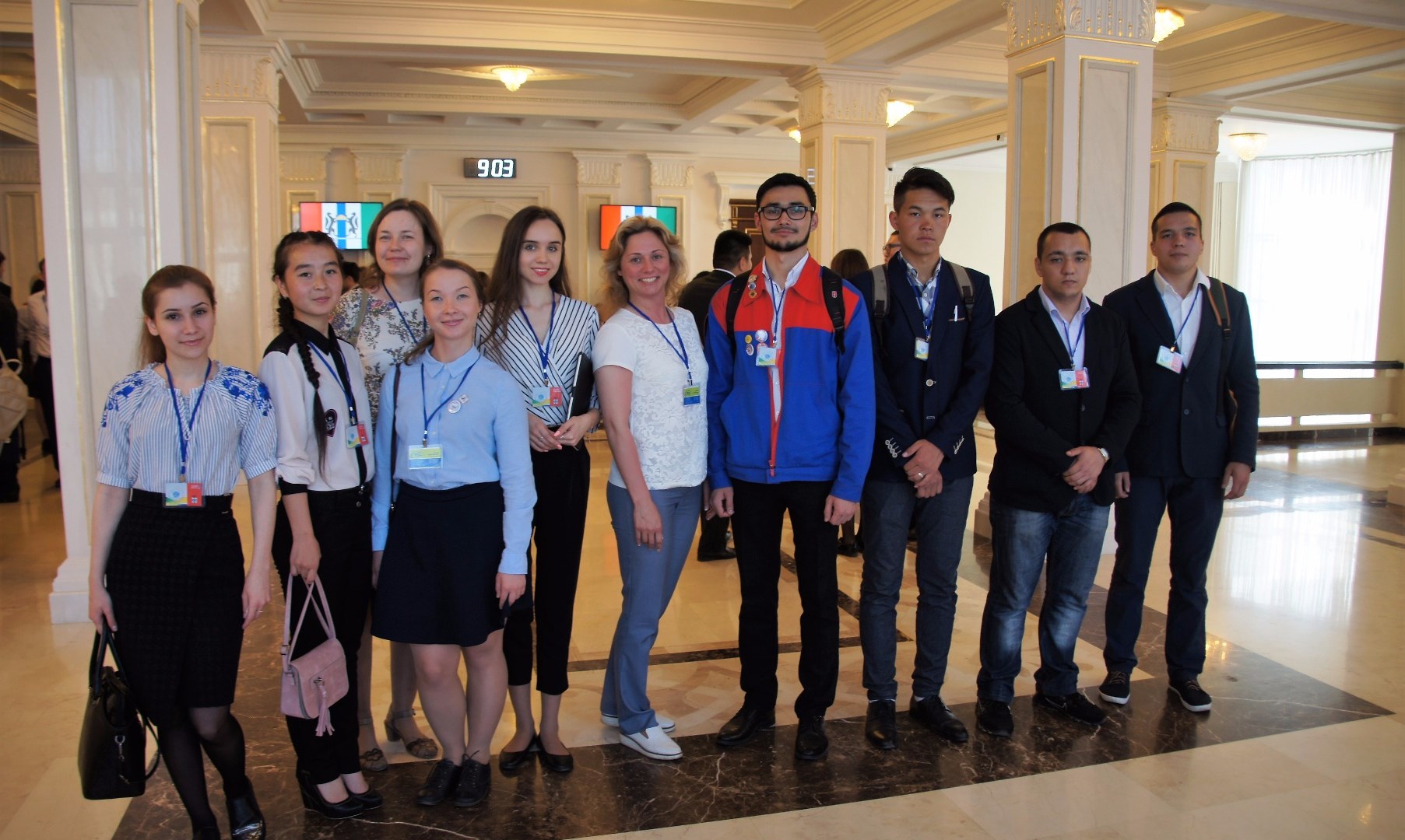 6-7 июня 2017 г. студенческая делегация Кемеровской области  (в составе студентов КемГУ, КемГИК, СибГИУ) приняла участие в работе  II Студенческого форума стран Шанхайской организации сотрудничества  в Новосибирске