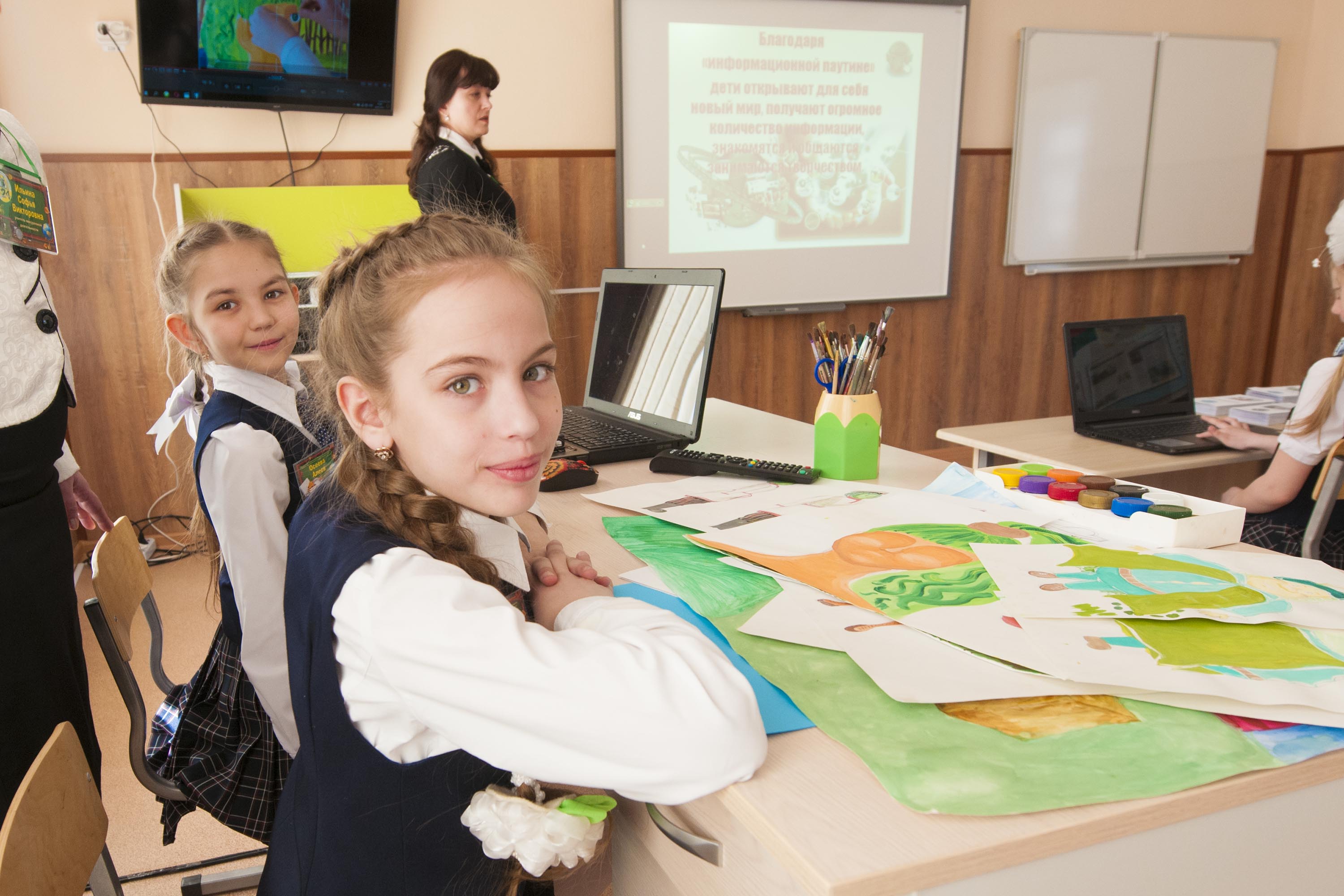 Дополнительный блок для начальных классов школы №24 открылся после капремонта в п. Бачатском города Белово