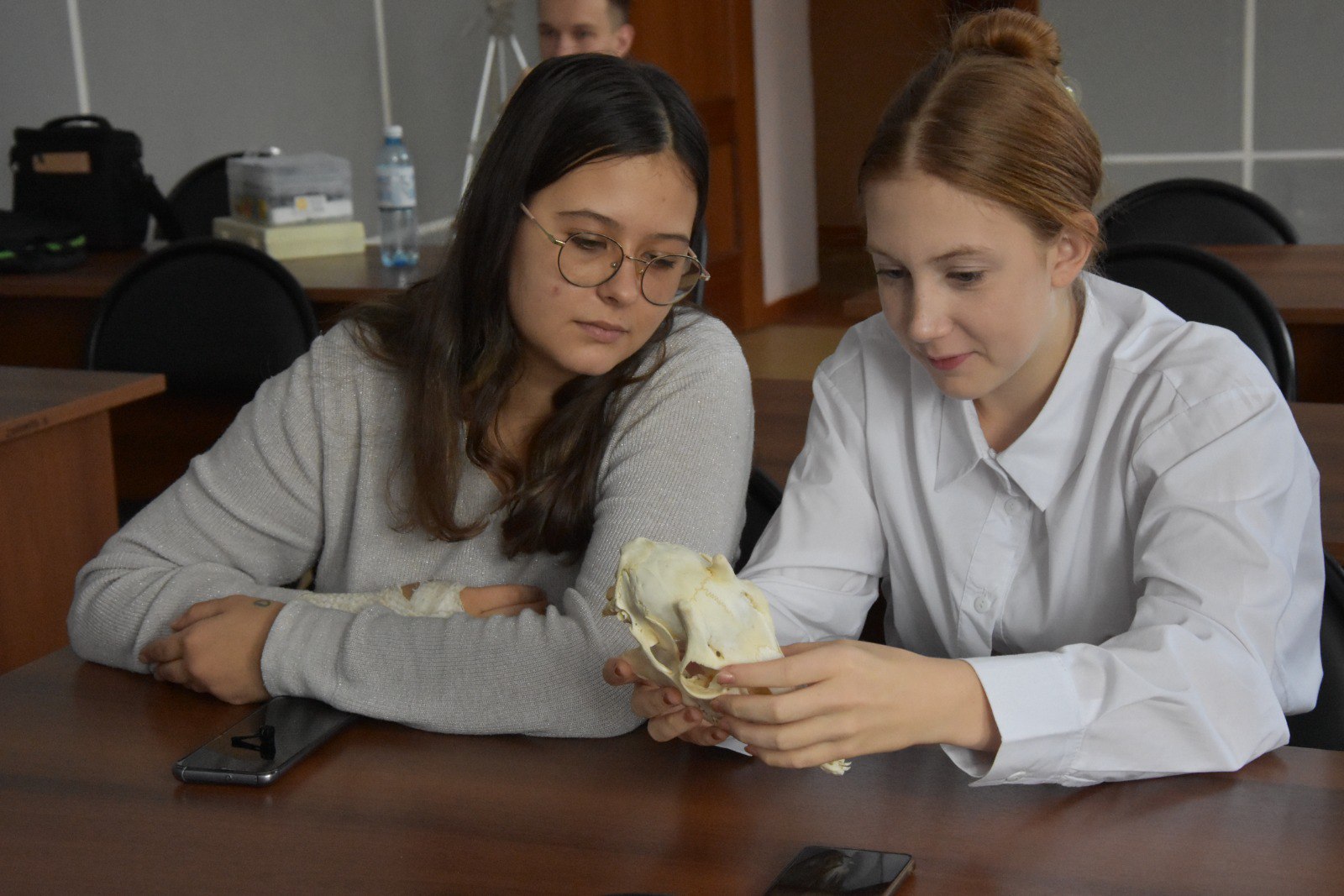 С 10 по 15 ноября в детском оздоровительно-образовательном центре «Сибирская сказка» прошла профильная смена «Экология Кузбасса».