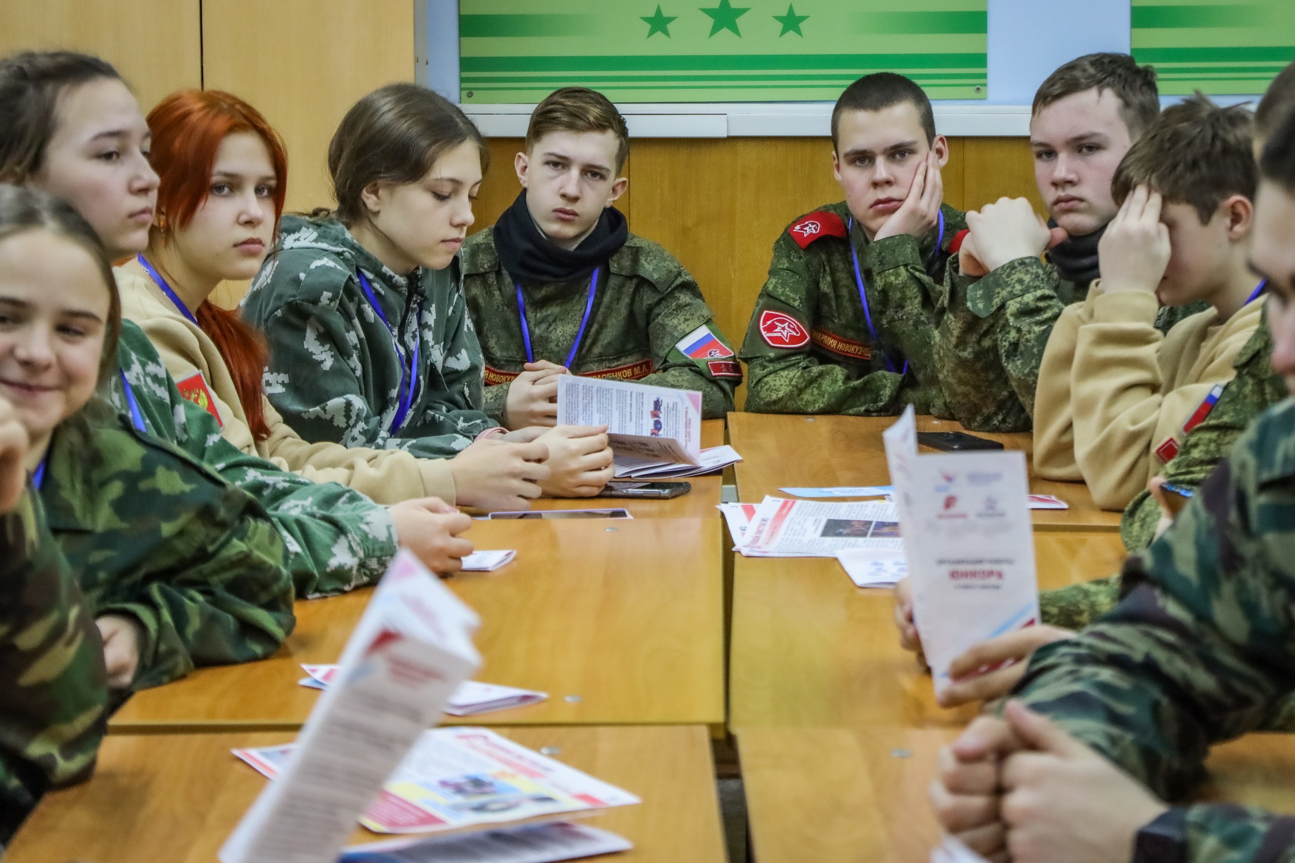 Более ста юнармейцев со всего Кузбасса принимают участие в областных сборах инструкторского и командного состава