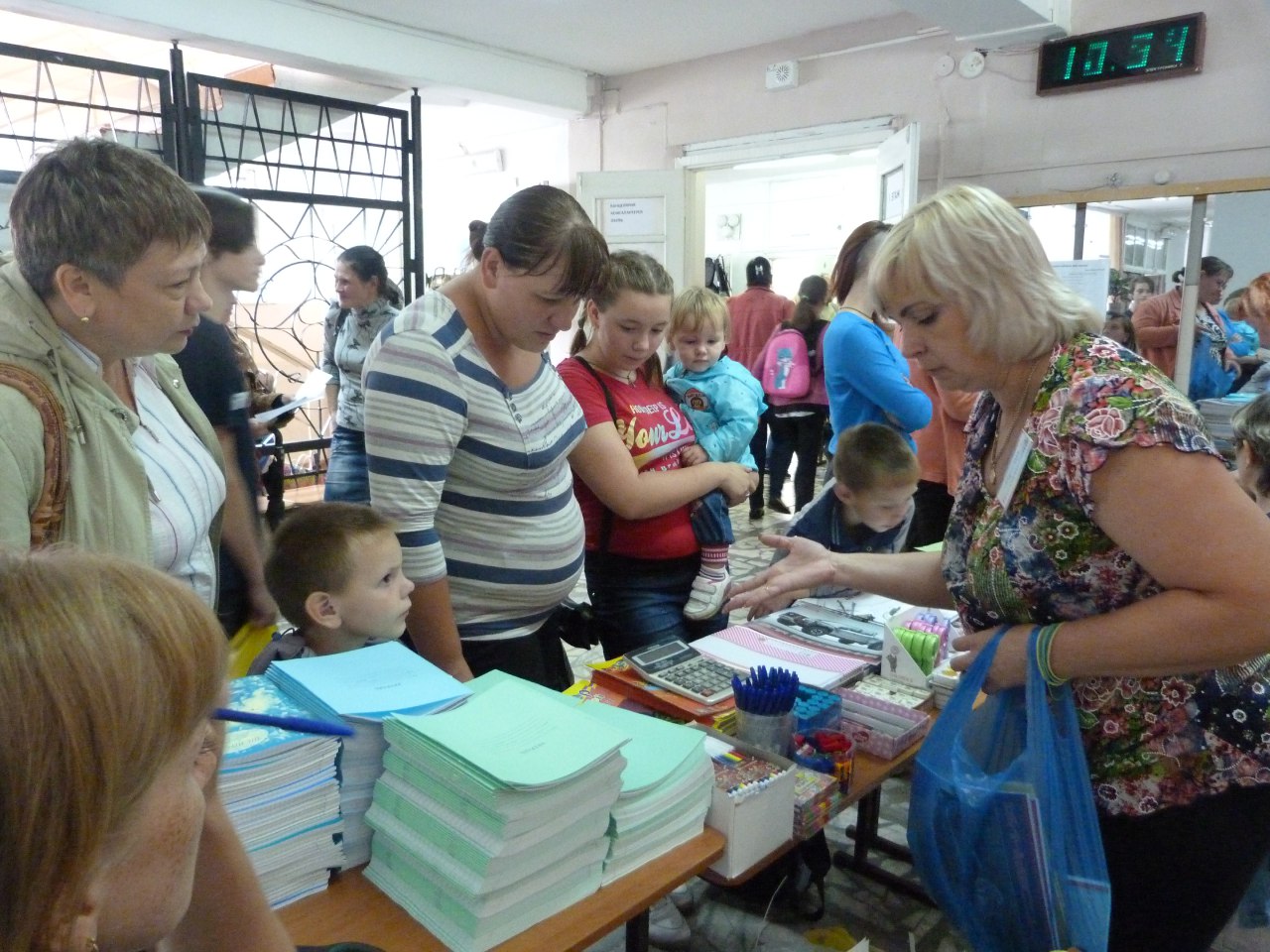 Более 1000 семей за неделю стали участниками ежегодной областной акции «Первое сентября – каждому школьнику»