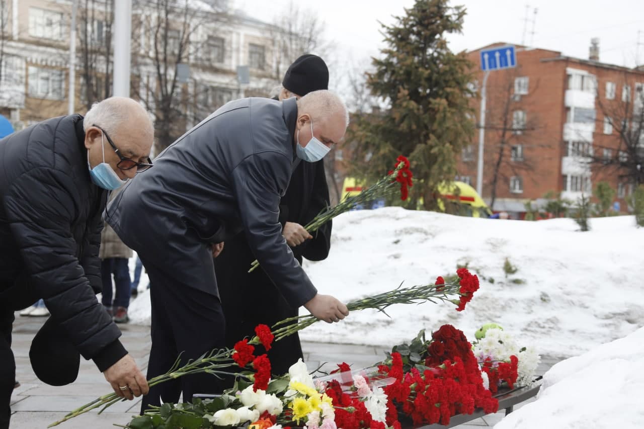 В Кузбассе проходят памятные мероприятия, посвященные годовщине трагедии в «Зимней вишне»
